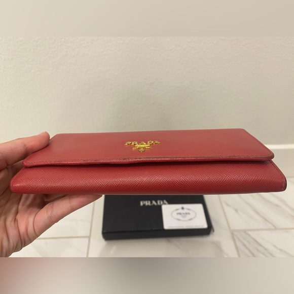 Prada full size Wallet - Picture 3 of 13